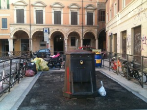 Piazza San Francesco Bologna h 9:20 del 16 ottobre 2013