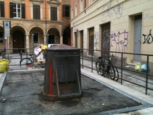 Piazza San Francesco Bologna h 8:45 del 31 ottobre 2013