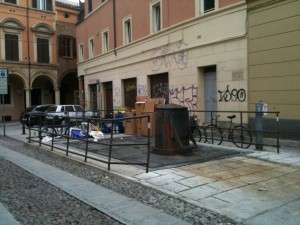 Piazza San Francesco Bologna h 8:33 del 2 novembre 2013