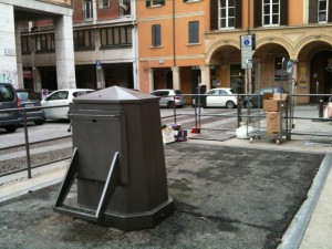 Piazza San Francesco Bologna h 13:50 del 14 novembre 2013