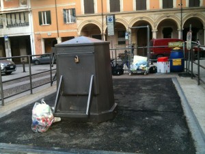 Piazza San Francesco Bologna h 9:35 del 7 gennaio 2014