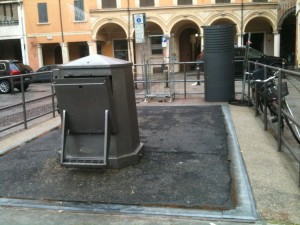 Piazza san Francesco Bologna h 9 del 19 gennaio 2014